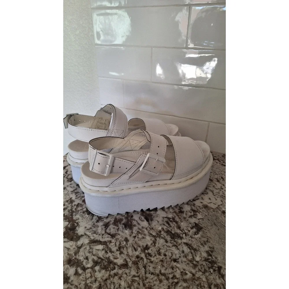 Dr. Martens Voss Quad White Leather Platform Sandals Womens 5 Chunky Buckle